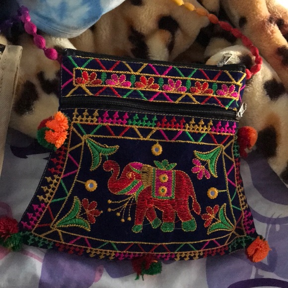 Crossbody - Picture 1 of 1